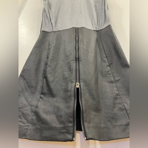 Banana Republic Gray and Black Skirt-Illusion Dress, size 4 - Picture 2 of 7